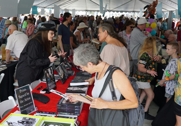 San Diego Festival Of Books August 2018 - Crowds in Author Alley